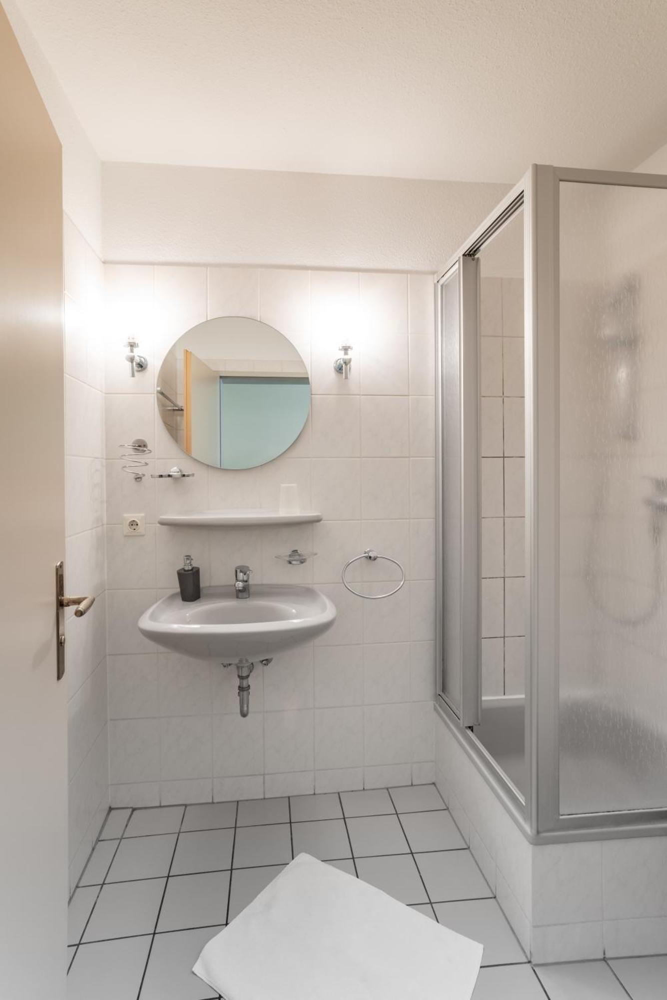 Waldhotel Schoeneiche -Self Check-In- Εξωτερικό φωτογραφία